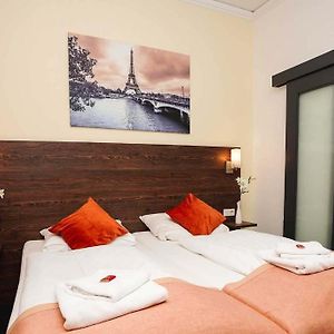 Metro Hotel Frankfurt City